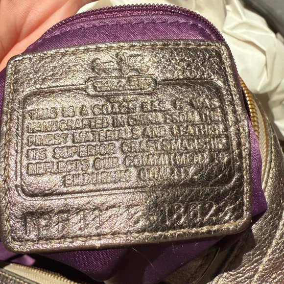 SOLD @ POSH LIVE SHOW - 12/13 
Coach Madison Abigail - Picture 5 of 7